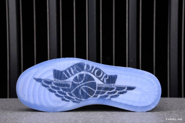 OG shoe (DR LOW DR CN8607-002 box) 1 X JORDAN 0816